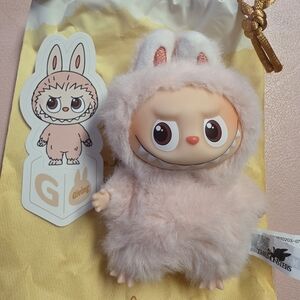 Pop Mart Labubu Pin For Love Letter G Giving